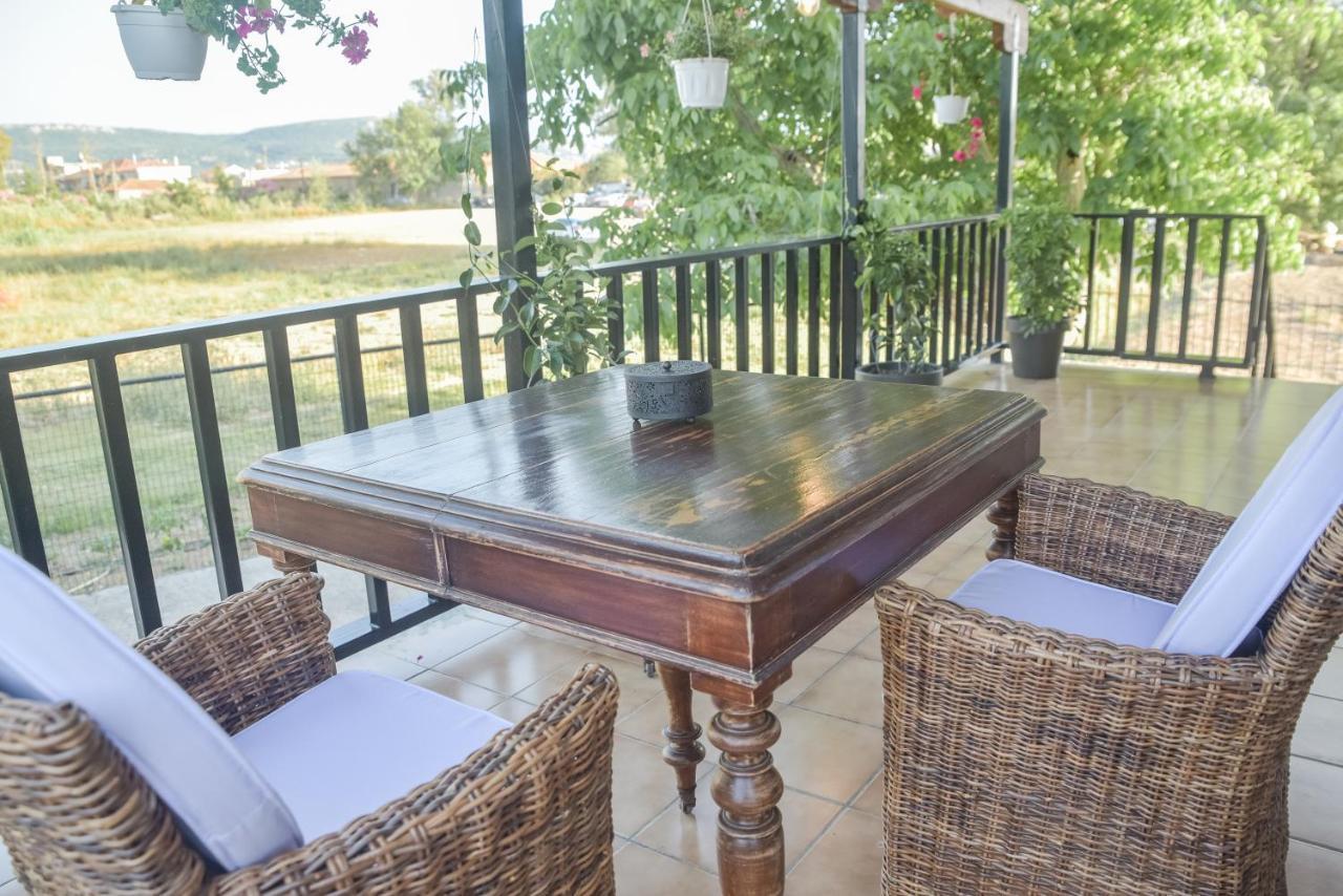 Alexandre Maison Beachfront Gialova Vacation Home Exterior photo