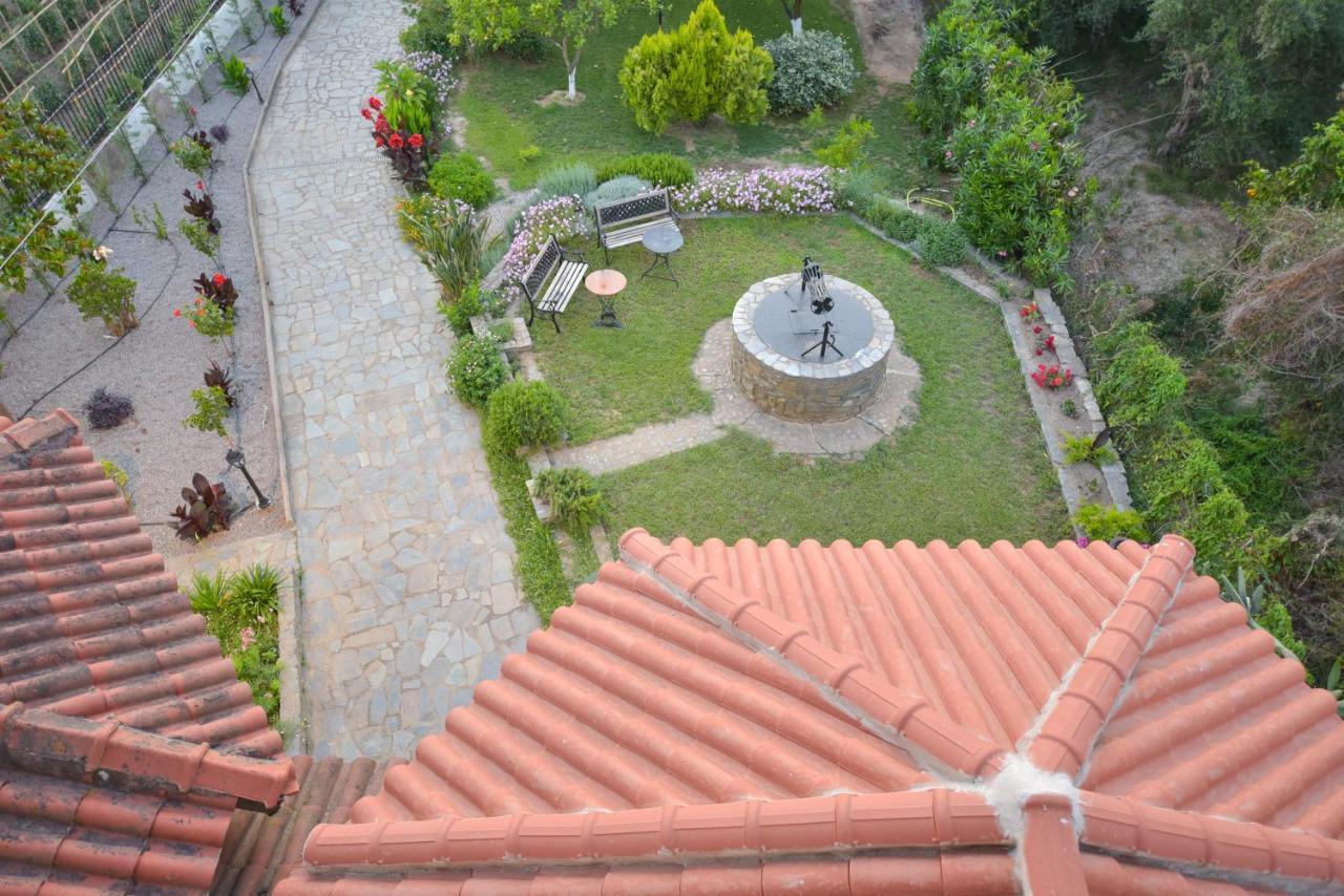 Alexandre Maison Beachfront Gialova Vacation Home Exterior photo